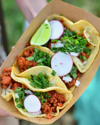 Taqueria El Azteca Taco Truck